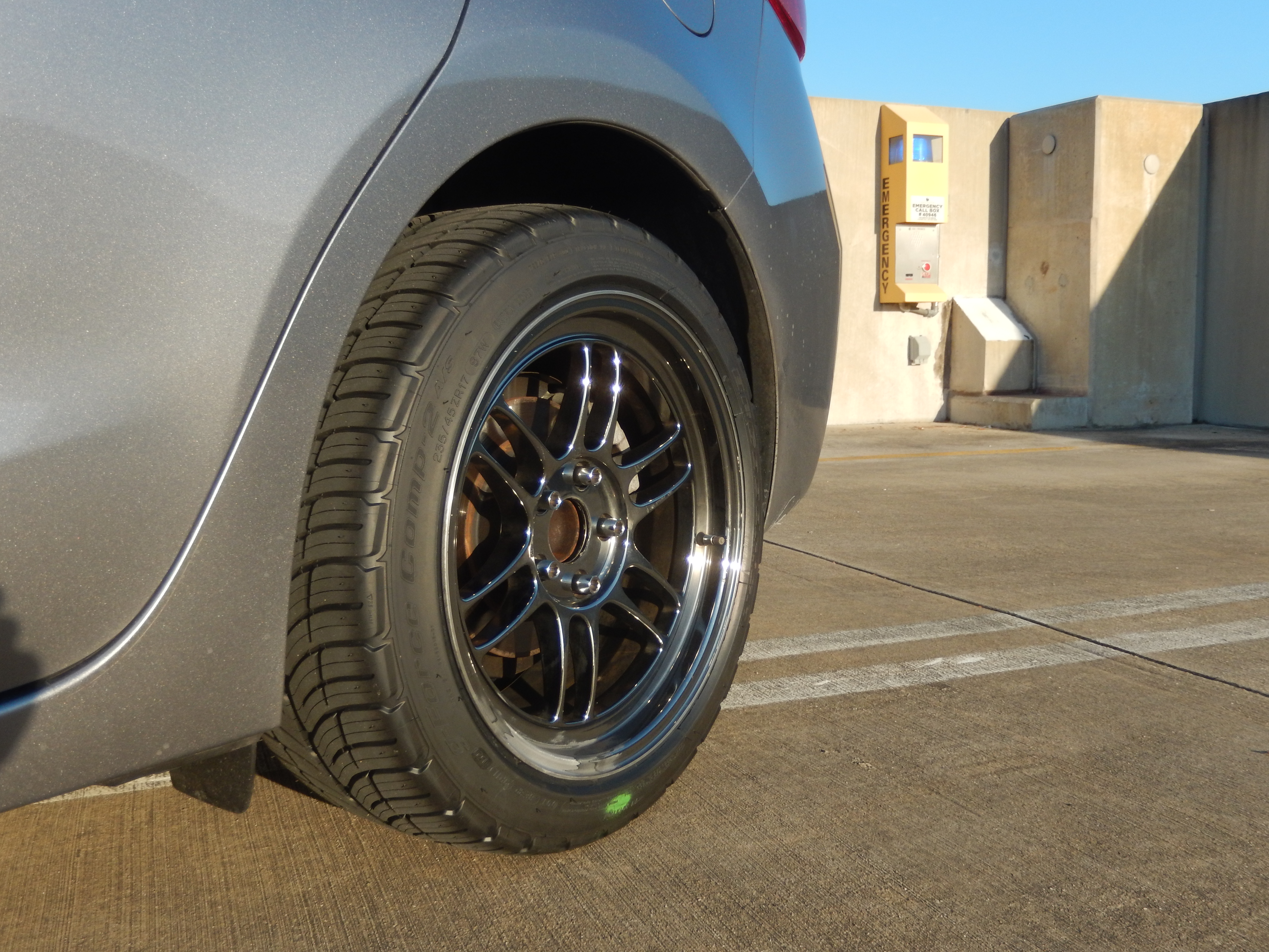 photo 2 Mazda Mazda3 custom wheels   17x9.0, ET +45, tire size 235/45 R17. x ET 
