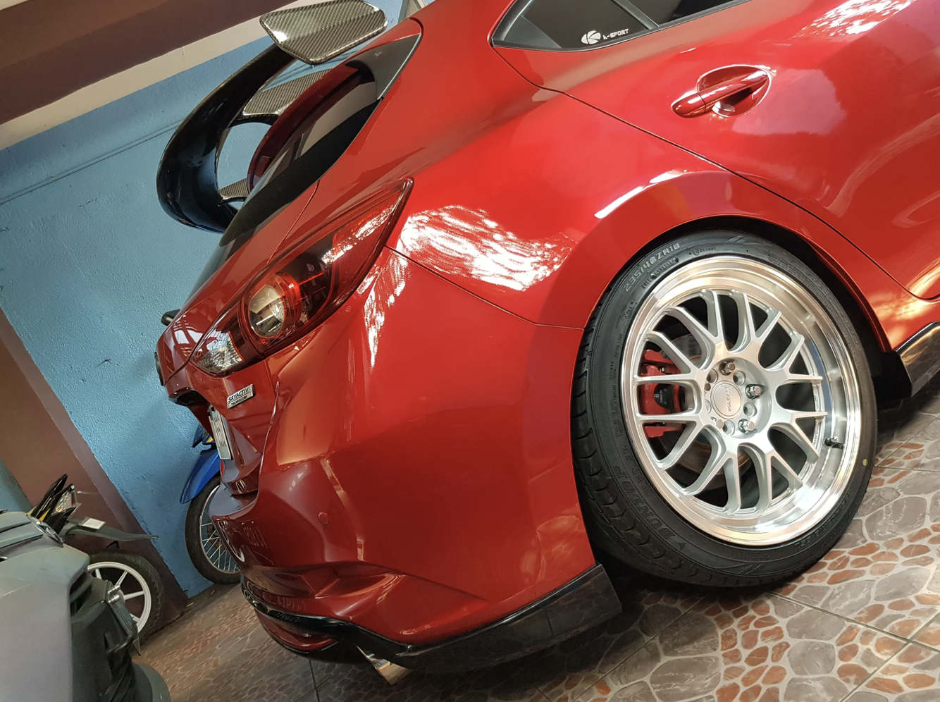 photo 4 Mazda Mazda3 custom wheels   18x8.5, ET +44, tire size 235/40 R18. x ET 