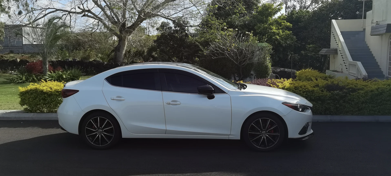 photo 1 Mazda Mazda3 custom wheels   18x, ET , tire size 225/45 R18. x ET 