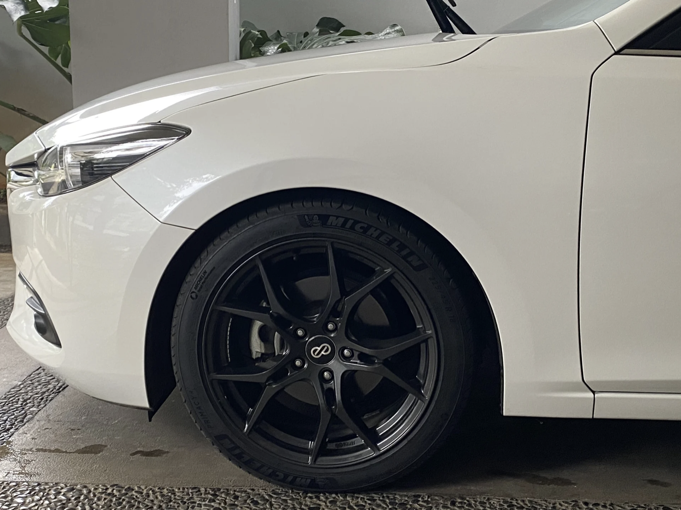 photo 2 Mazda Mazda3 custom wheels   18x8.0, ET +45, tire size 225/45 R18. x ET 