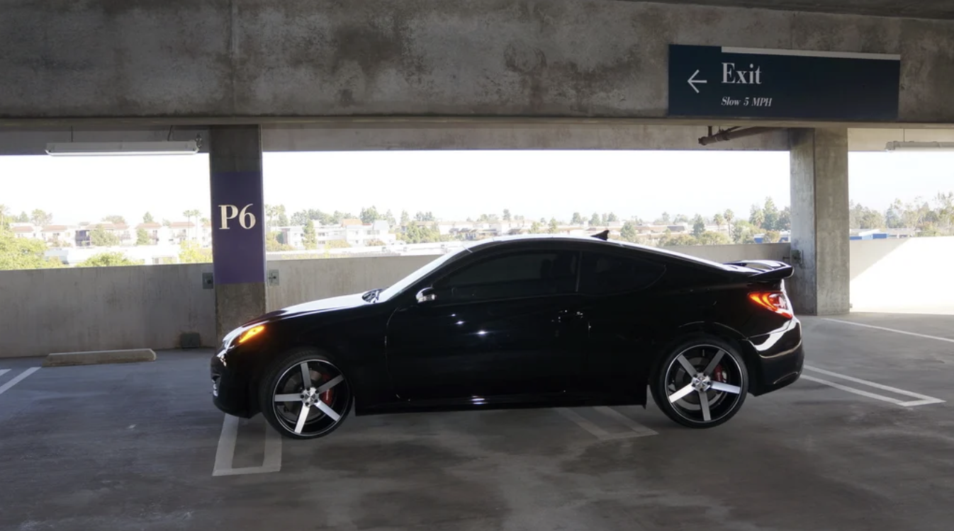 photo 3 Hyundai Genesis Coupe custom wheels   20x9.0, ET , tire size X R20. 20x10.5 ET 