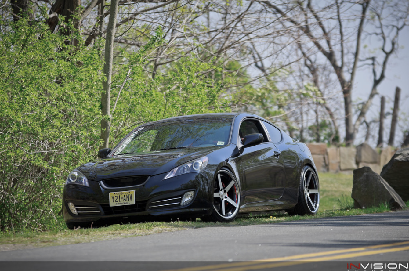 photo 1 Hyundai Genesis Coupe custom wheels   20x9.0, ET +20, tire size 225/35 R20. 20x10.5 ET+27 255/30 R20