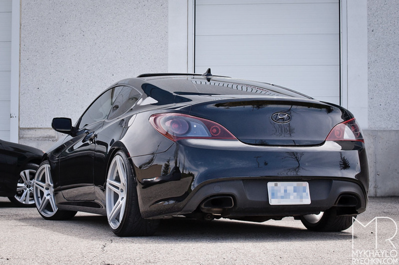 photo 1 Hyundai Genesis Coupe custom wheels   20x9.5, ET +25, tire size X R20. 20x10.5 ET+25 