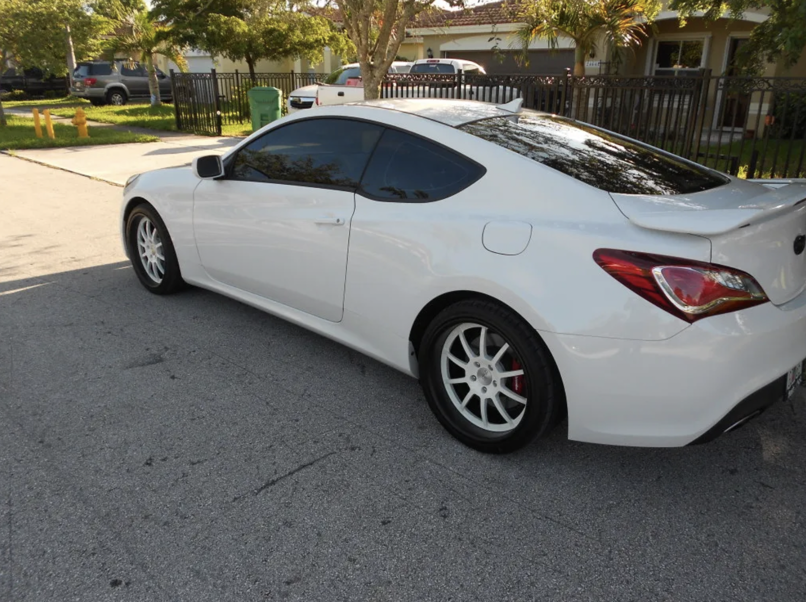 photo 3 Hyundai Genesis Coupe custom wheels  rx10 19x9.0, ET +27, tire size 245/35 R19. 19x10.5 ET+38 285/30 R19