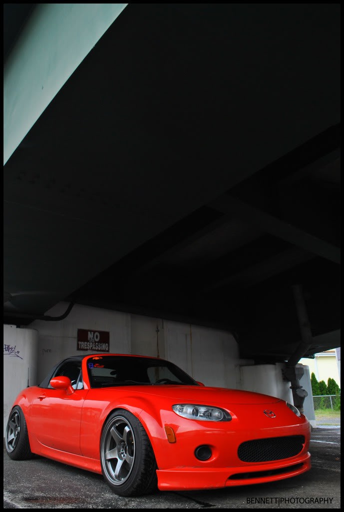 photo 2 Mazda MX-5 Miata custom wheels Rota P45r 17x9.0, ET +30, tire size 225/45 R17. 17x9.5 ET+25 