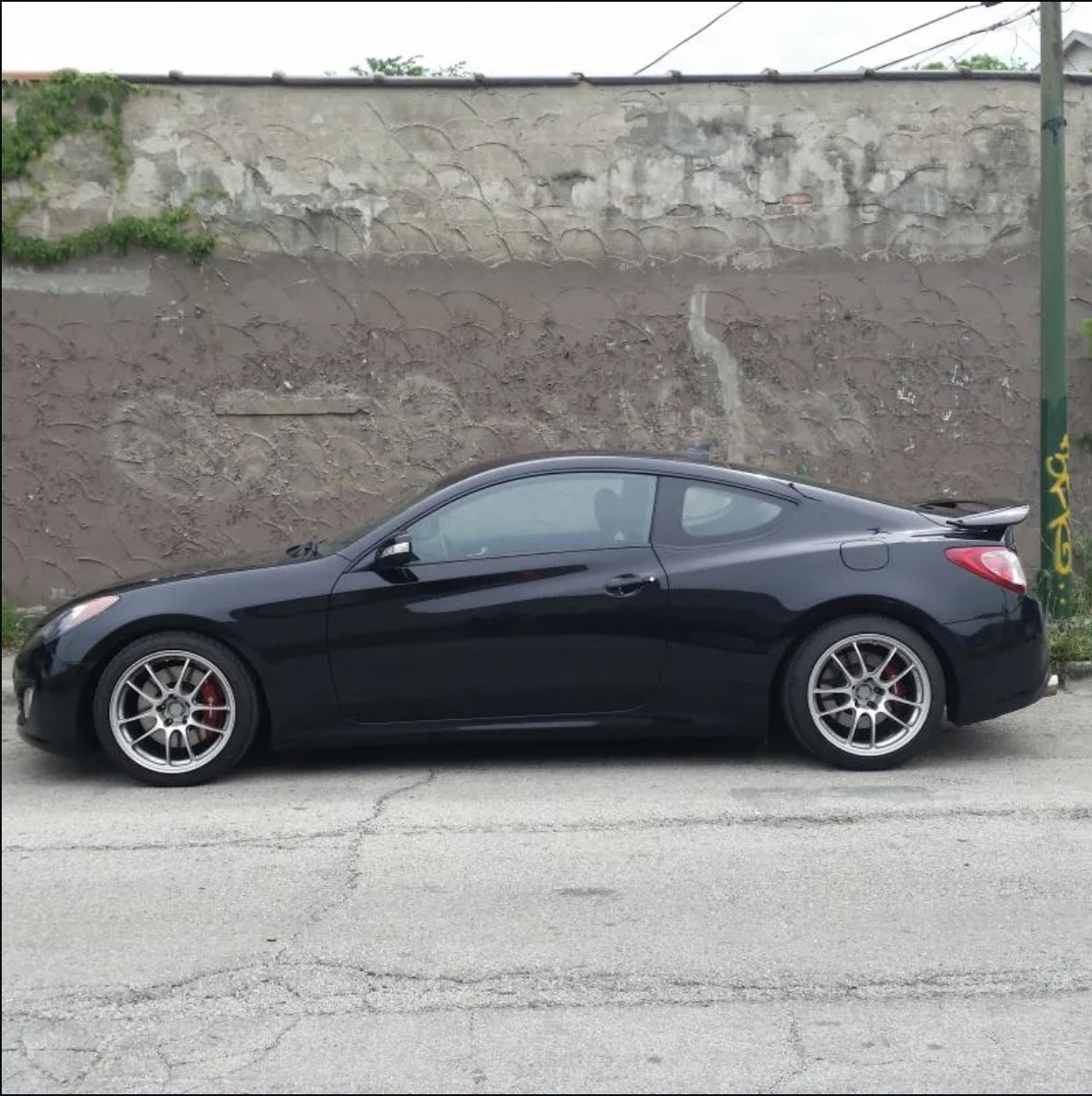 photo 1 Hyundai Genesis Coupe custom wheels   18x9.5, ET +15, tire size 225/40 R18. 18x10.5 ET+15 285/40 R18