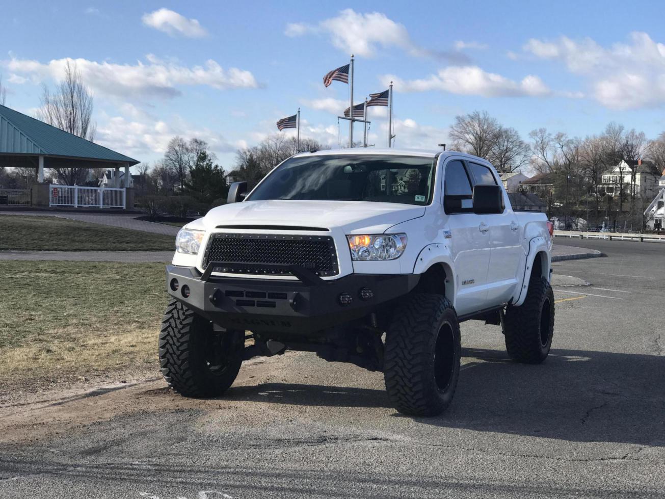 photo 1 Toyota Tundra custom wheels 20x12.0, ET -44, tire size 37X13.5 R20. x ET