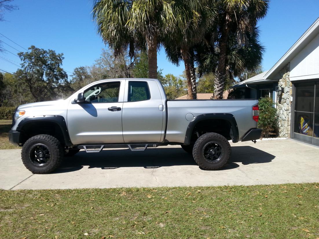 photo 2 Toyota Tundra custom wheels 18x9.0, ET +20, tire size 285/70 R18. x ET