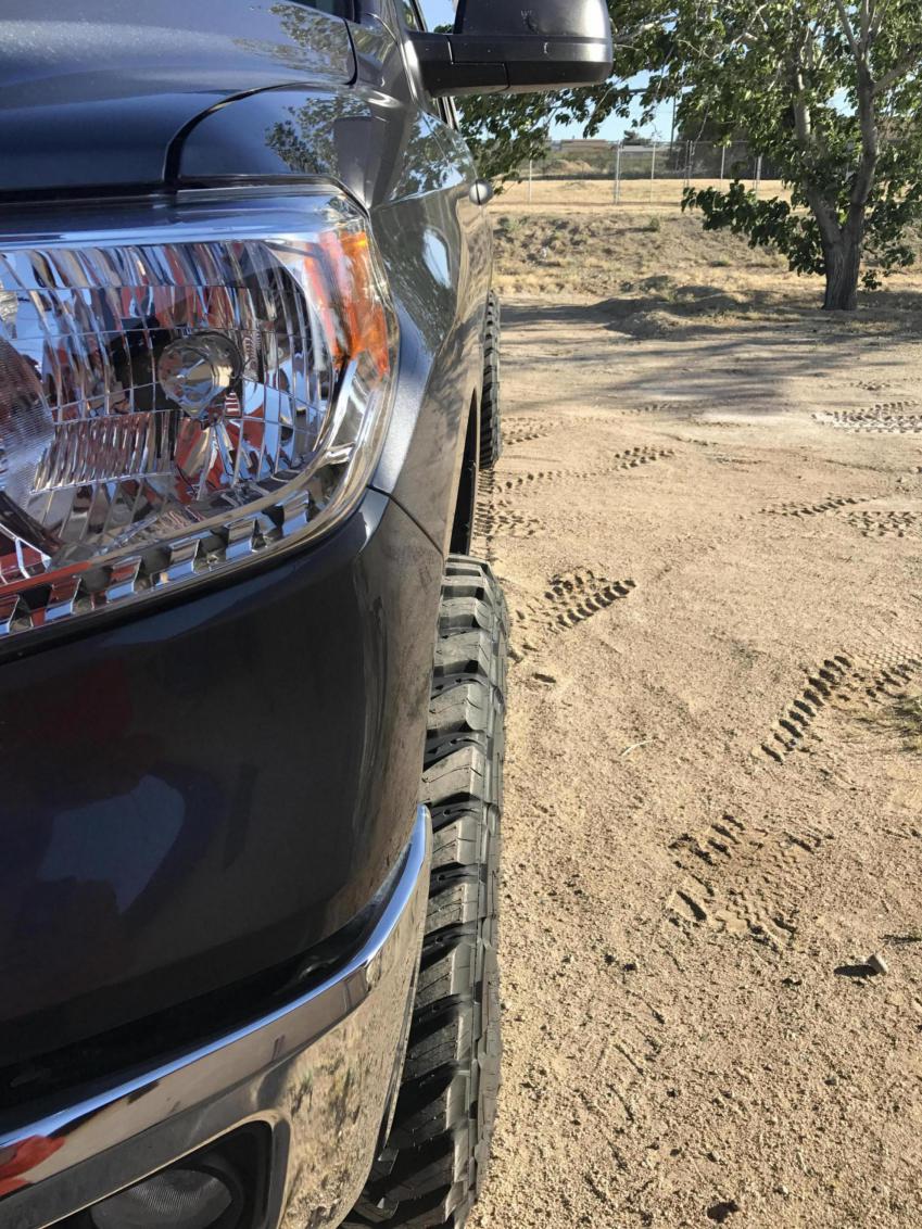 photo 4 Toyota Tundra custom wheels   17x8.5, ET , tire size 33X12.5 R17. x ET 