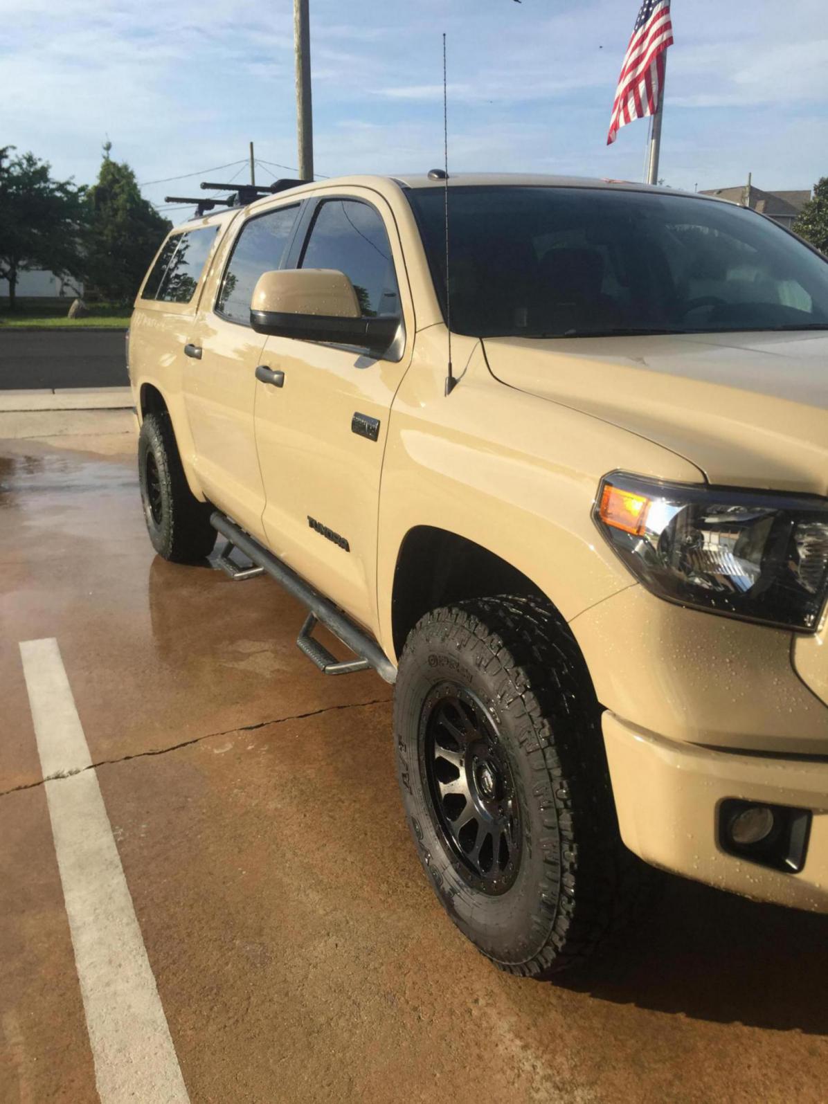 photo 1 Toyota Tundra custom wheels 18x9.0, ET +20, tire size 295/70 R18. x ET