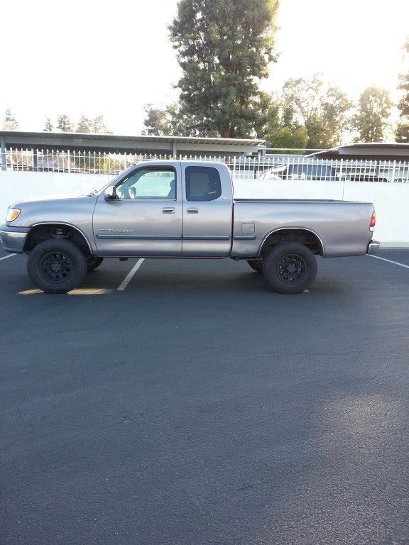 photo 1 Toyota Tundra custom wheels   16x8.0, ET , tire size 265/70 R16. x ET 