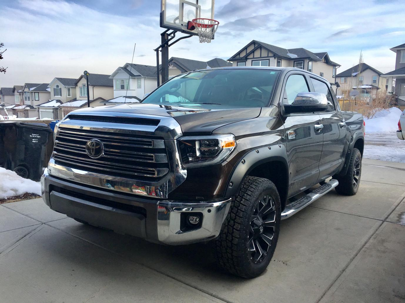 photo 1 Toyota Tundra custom wheels   20x, ET , tire size 275/55 R20. x ET 
