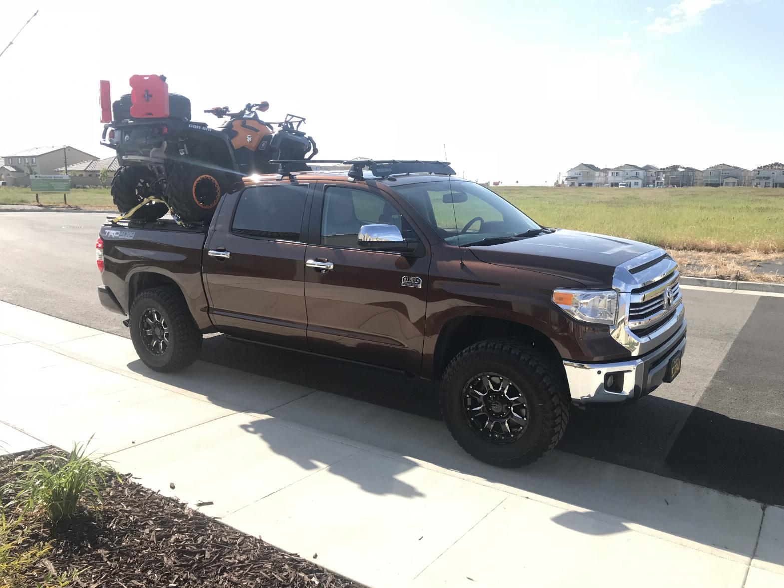 photo 1 Toyota Tundra custom wheels   18x9.0, ET , tire size 295/70 R18. x ET 
