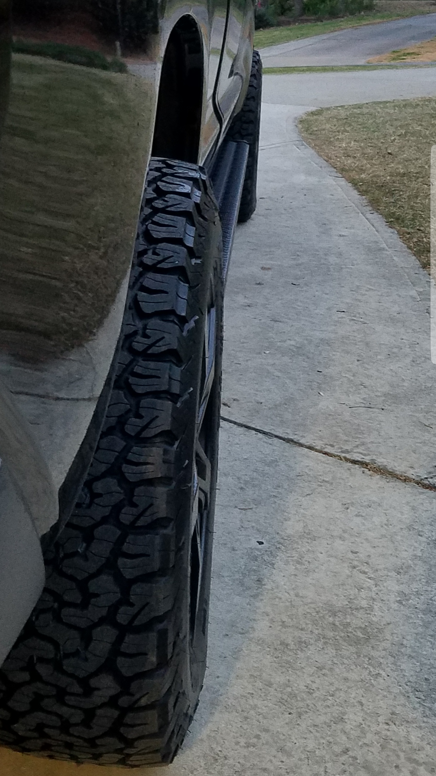 photo 5 Toyota Tundra custom wheels   20x, ET , tire size 265/65 R20. x ET 