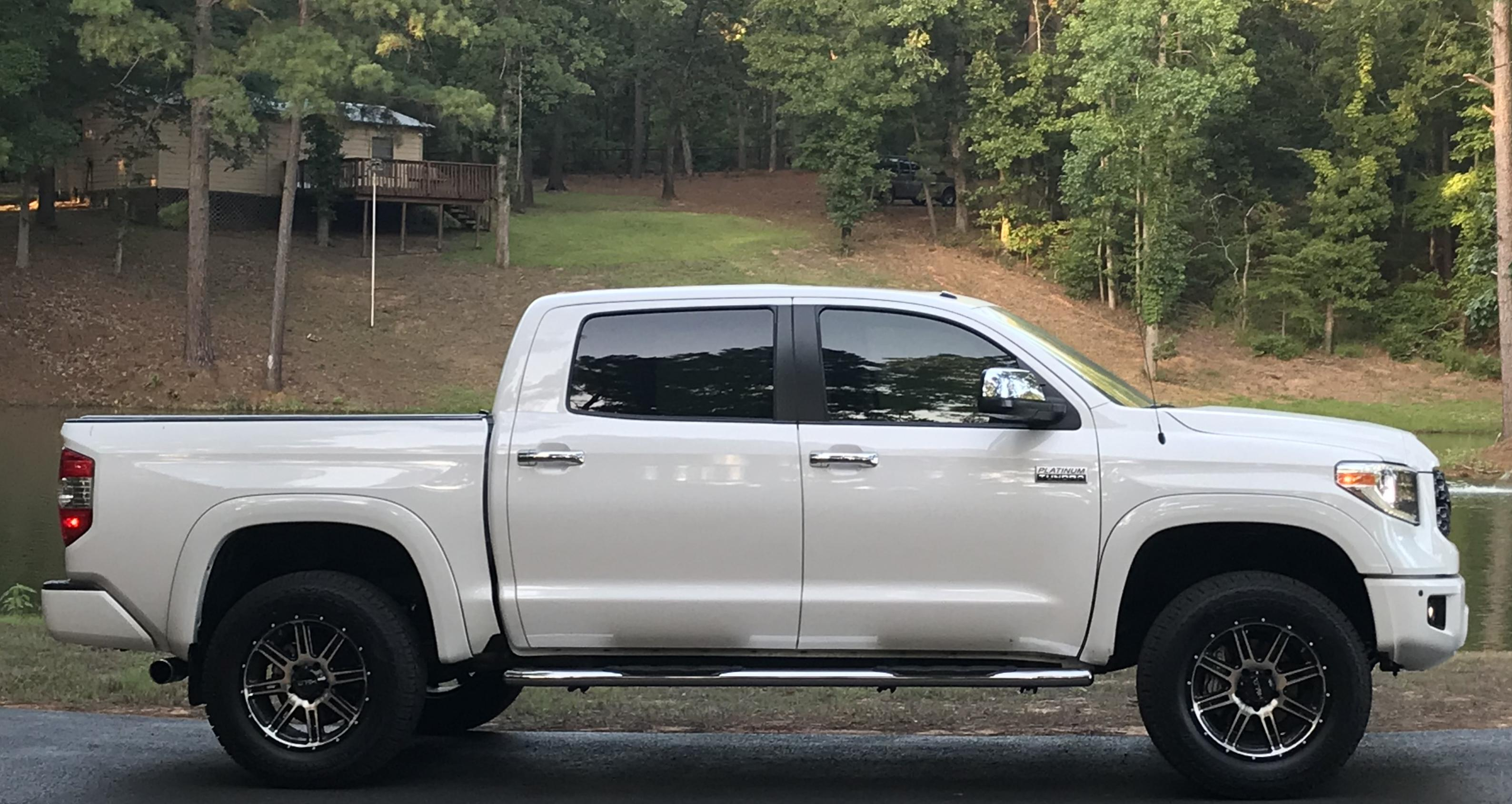 photo 1 Toyota Tundra custom wheels   20x, ET +18, tire size 35X12.5 R20. x ET 