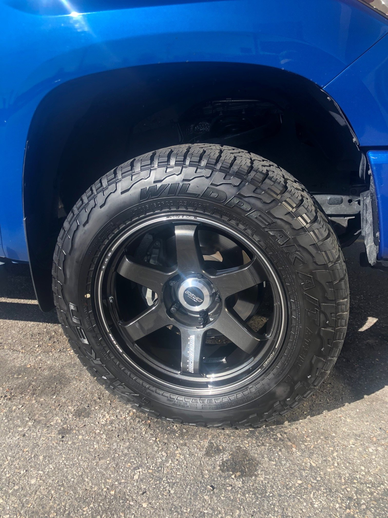 photo 2 Toyota Tundra custom wheels   20x, ET 0, tire size 285/65 R20. x ET 