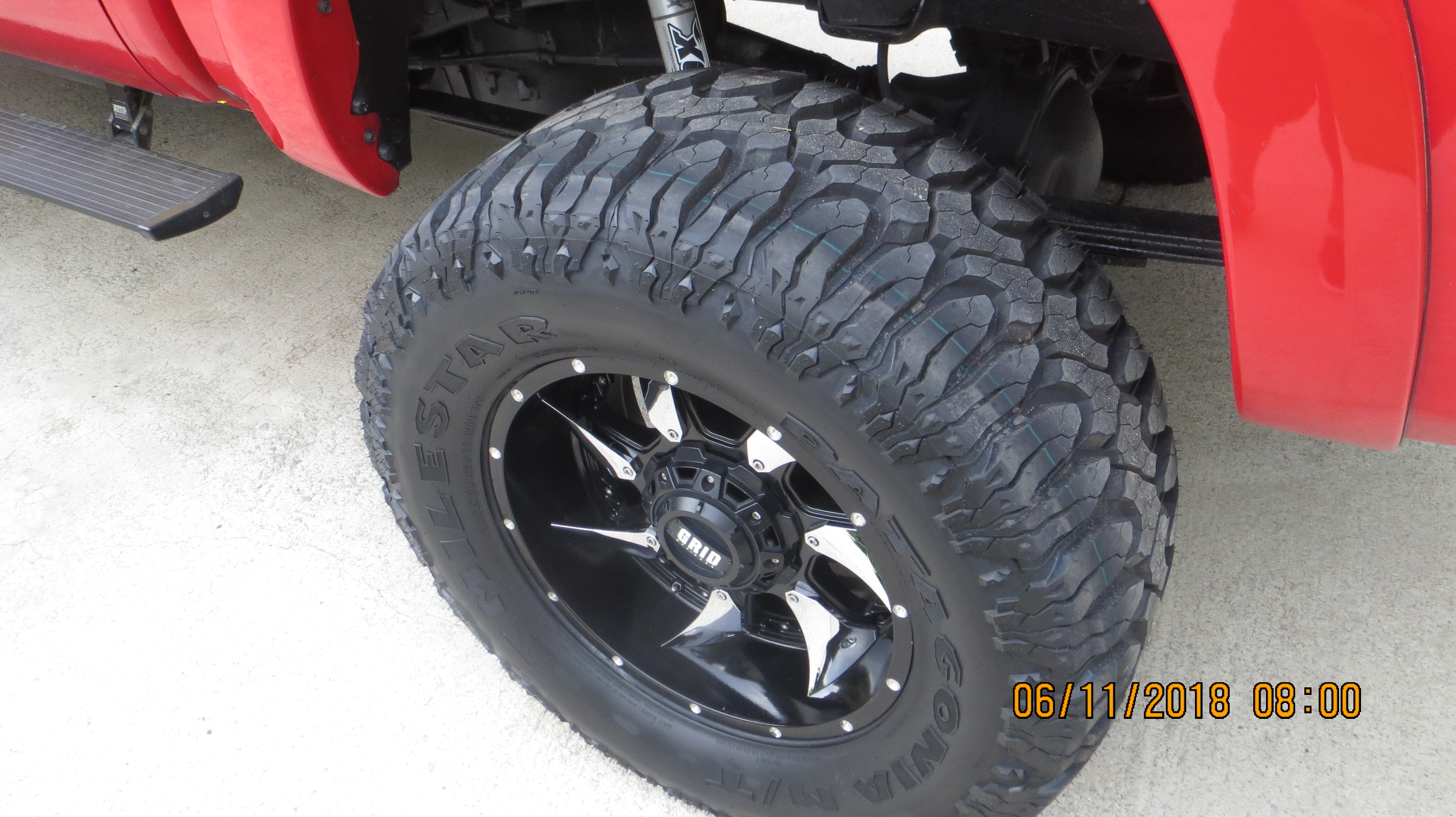 photo 4 Toyota Tundra custom wheels   20x10.0, ET , tire size 38X15.5 R20. x ET 