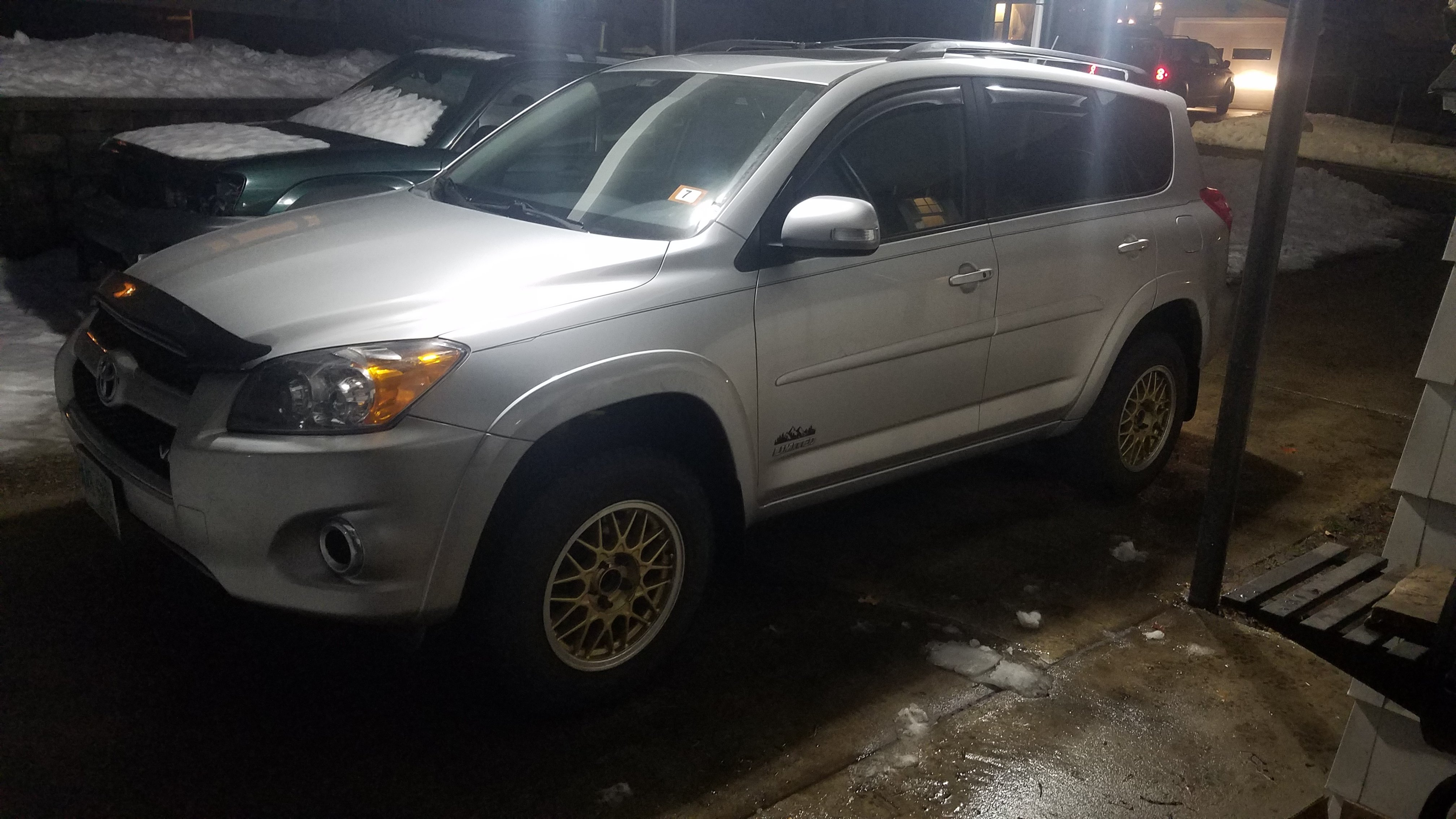 photo 1 Toyota RAV4 custom wheels  RG2 16x8.0, ET , tire size 235/70 R16. x ET 