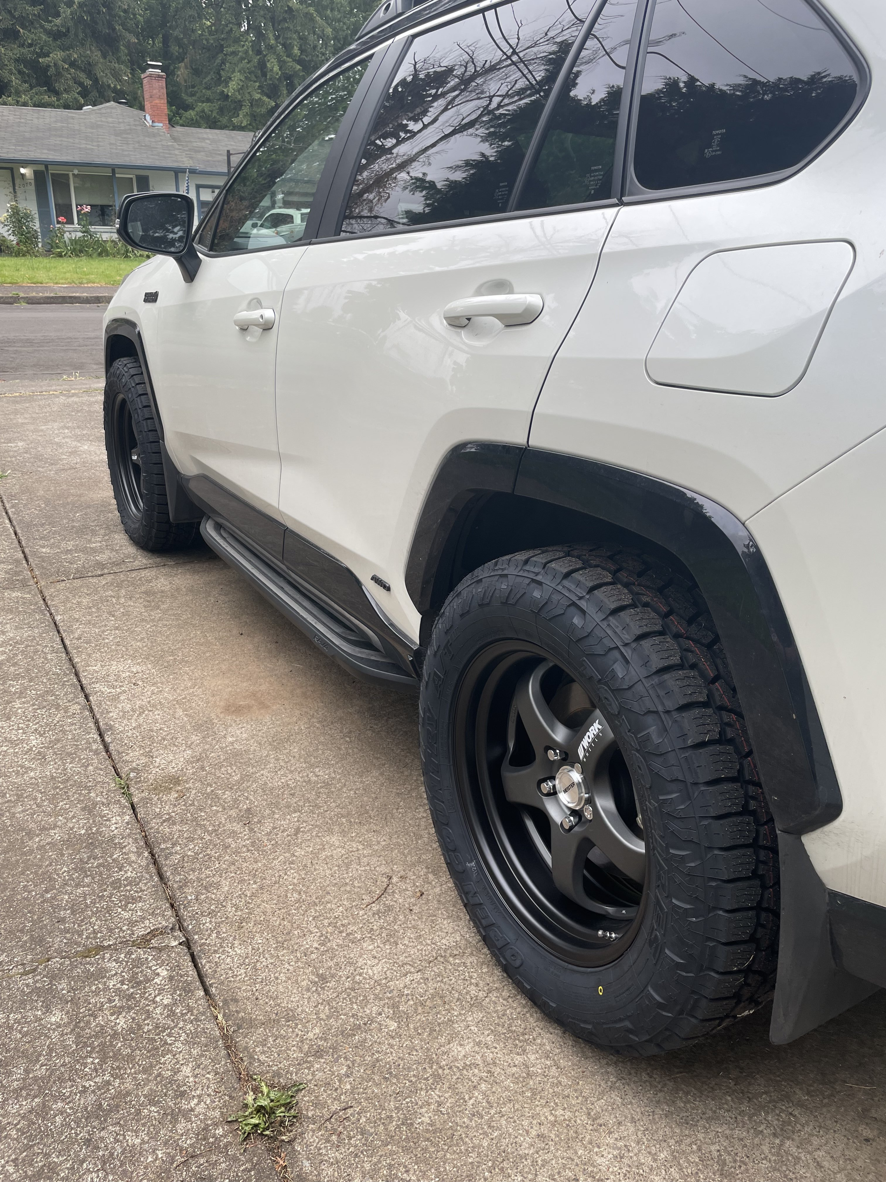 photo 2 Toyota RAV4 Hybrid custom wheels 18x8.0, ET +8, tire size 255/60 R18. x ET