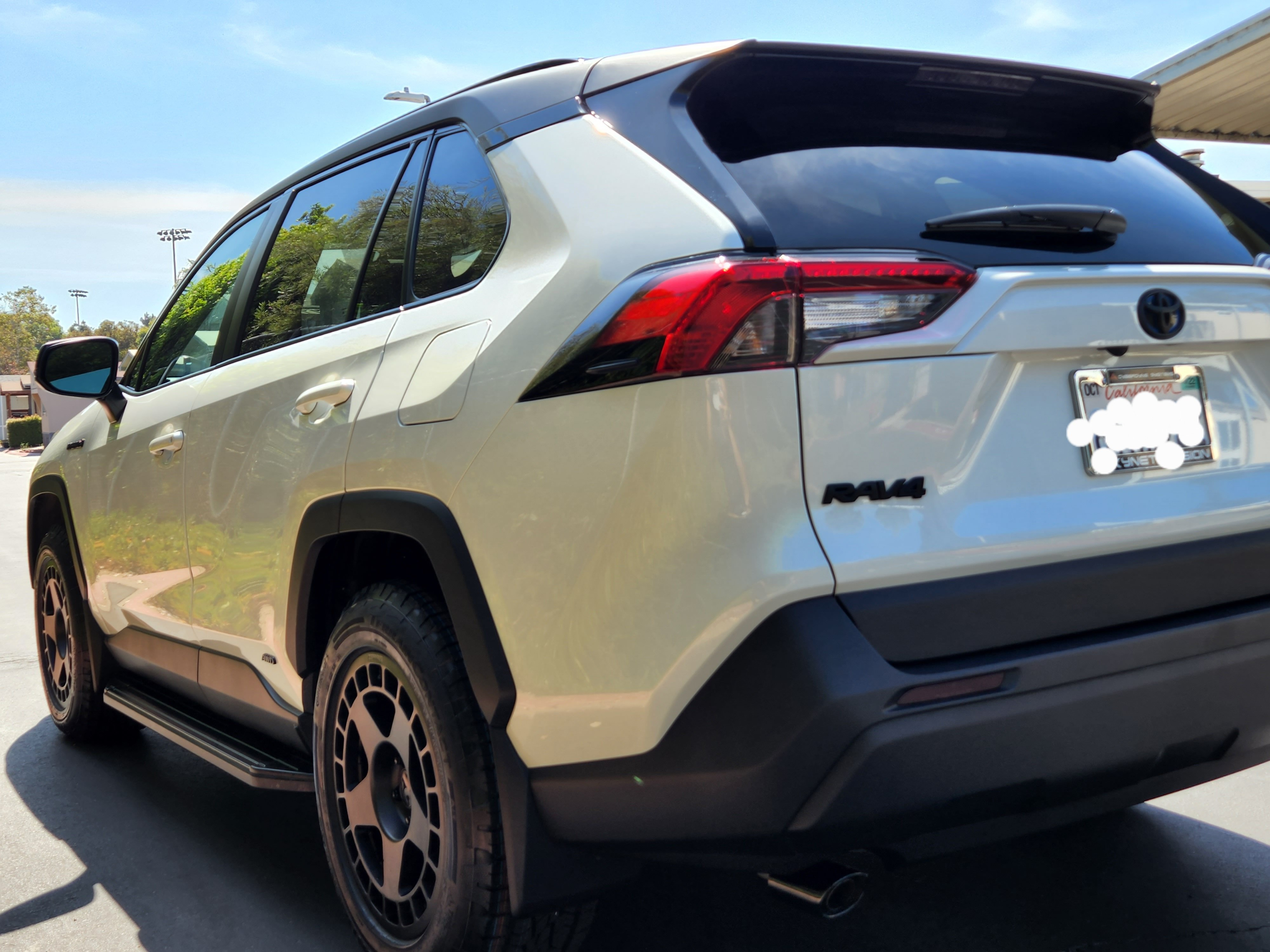 photo 3 Toyota RAV4 custom wheels 18x9.0, ET +42, tire size 245/60 R18. x ET