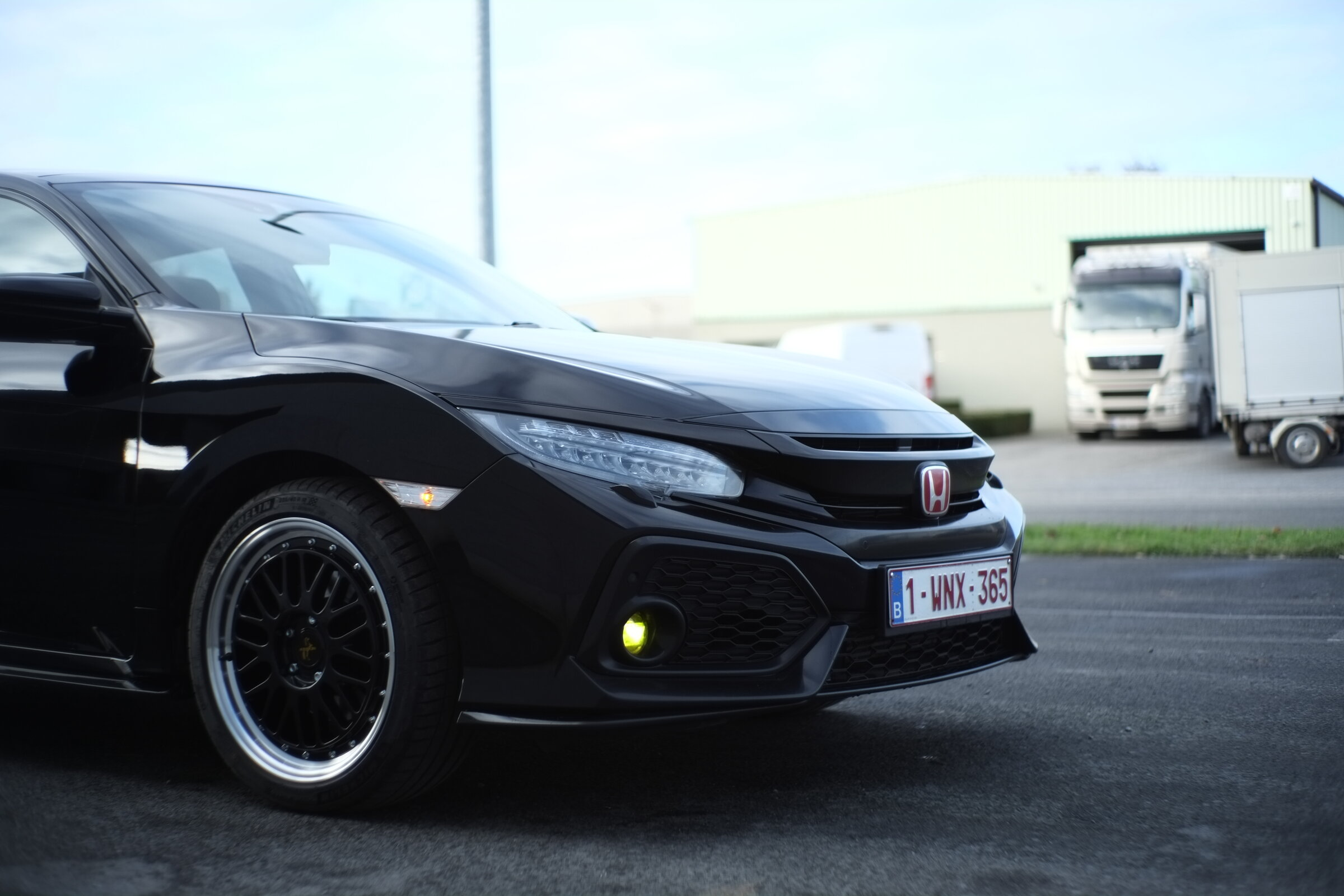 photo 2 Honda Civic custom wheels KT22 18x8.0, ET +40, tire size 235/35 R18. x ET