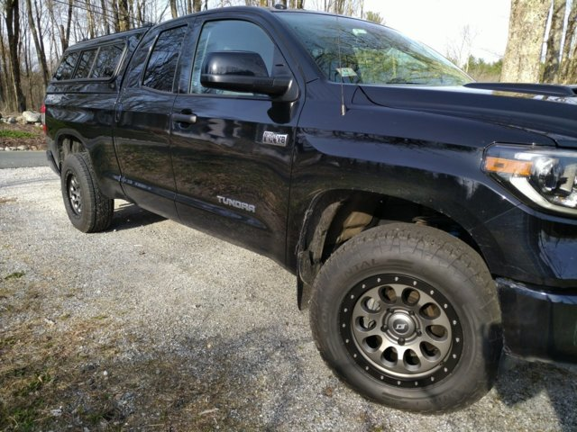 photo 1 Toyota Tundra custom wheels 18x, ET +25, tire size 265/70 R18. x ET