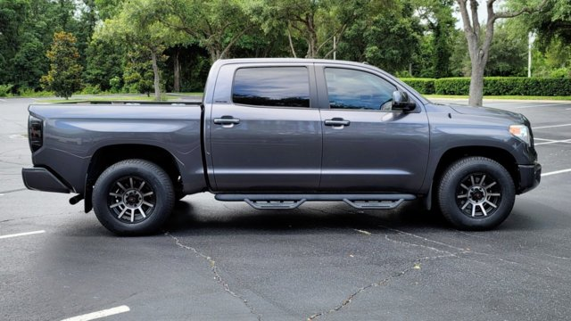 photo 1 Toyota Tundra custom wheels   18x9.0, ET +12, tire size 285/65 R18. x ET 