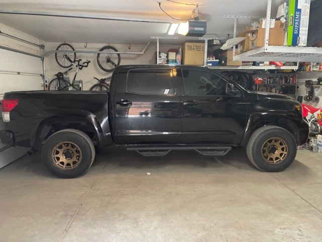 photo 1 Toyota Tundra custom wheels   18x9.0, ET , tire size 295/70 R18. x ET 