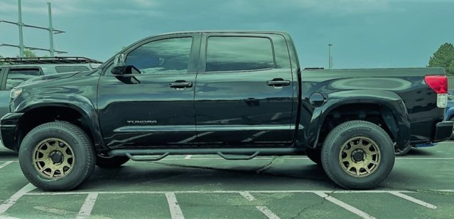 photo 2 Toyota Tundra custom wheels   18x9.0, ET , tire size 295/70 R18. x ET 