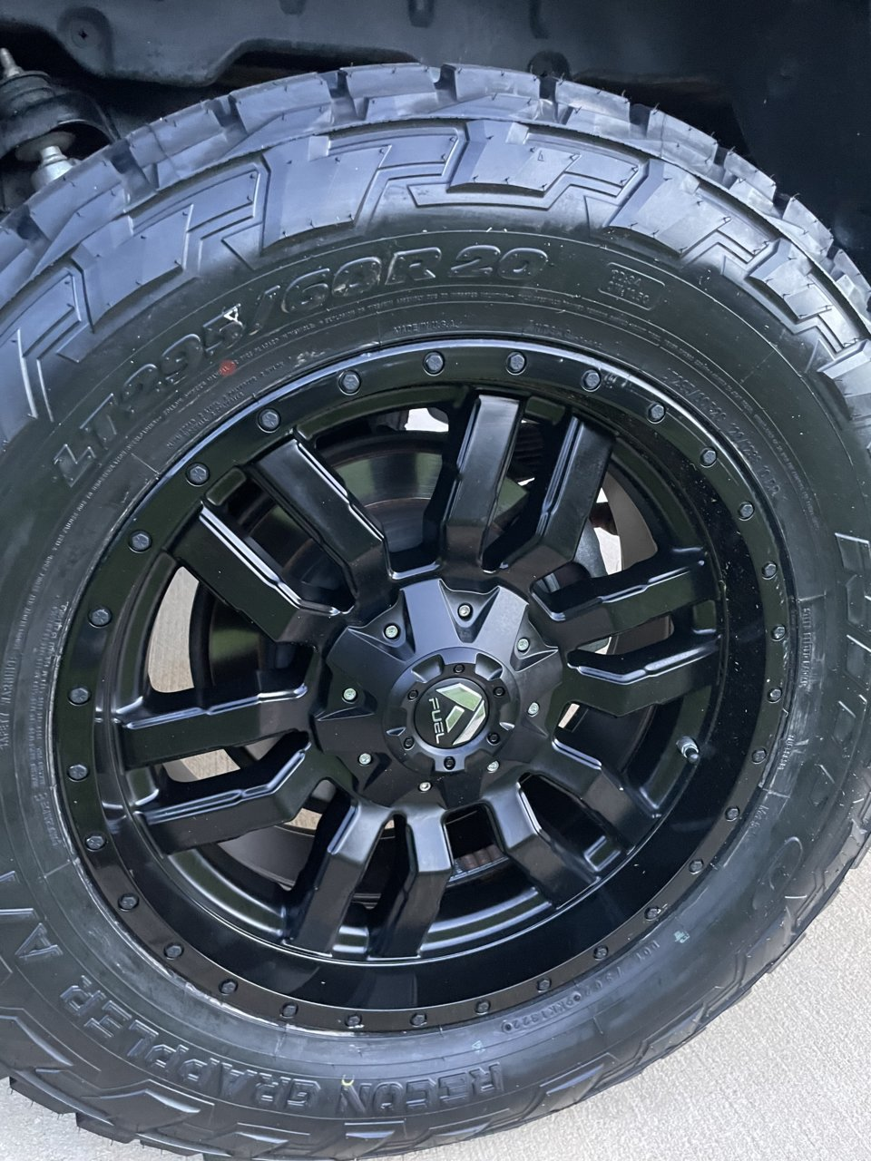 photo 5 Toyota Tundra custom wheels 20x, ET +20, tire size 295/60 R20. x ET