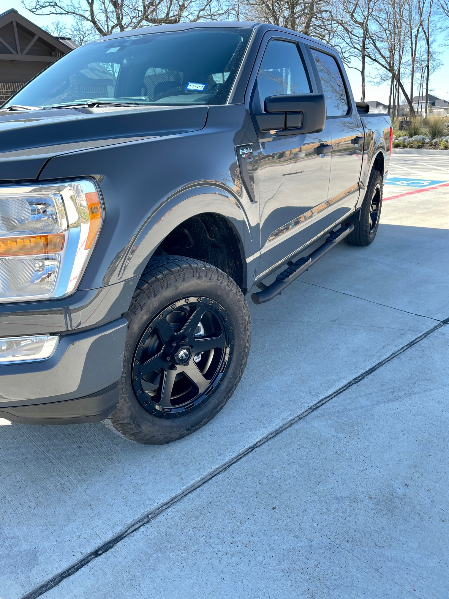 photo 3 Ford F-150 custom wheels   20x9.0, ET +20, tire size 275/60 R20. x ET 