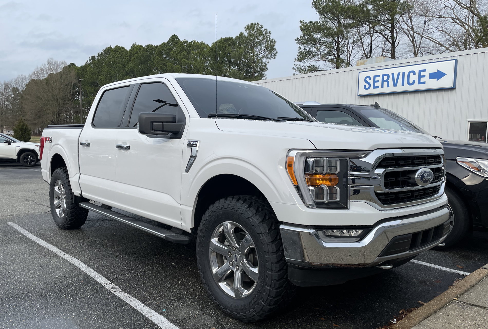 photo 1 Ford F-150 custom wheels   20x, ET , tire size 295/65 R20. x ET 