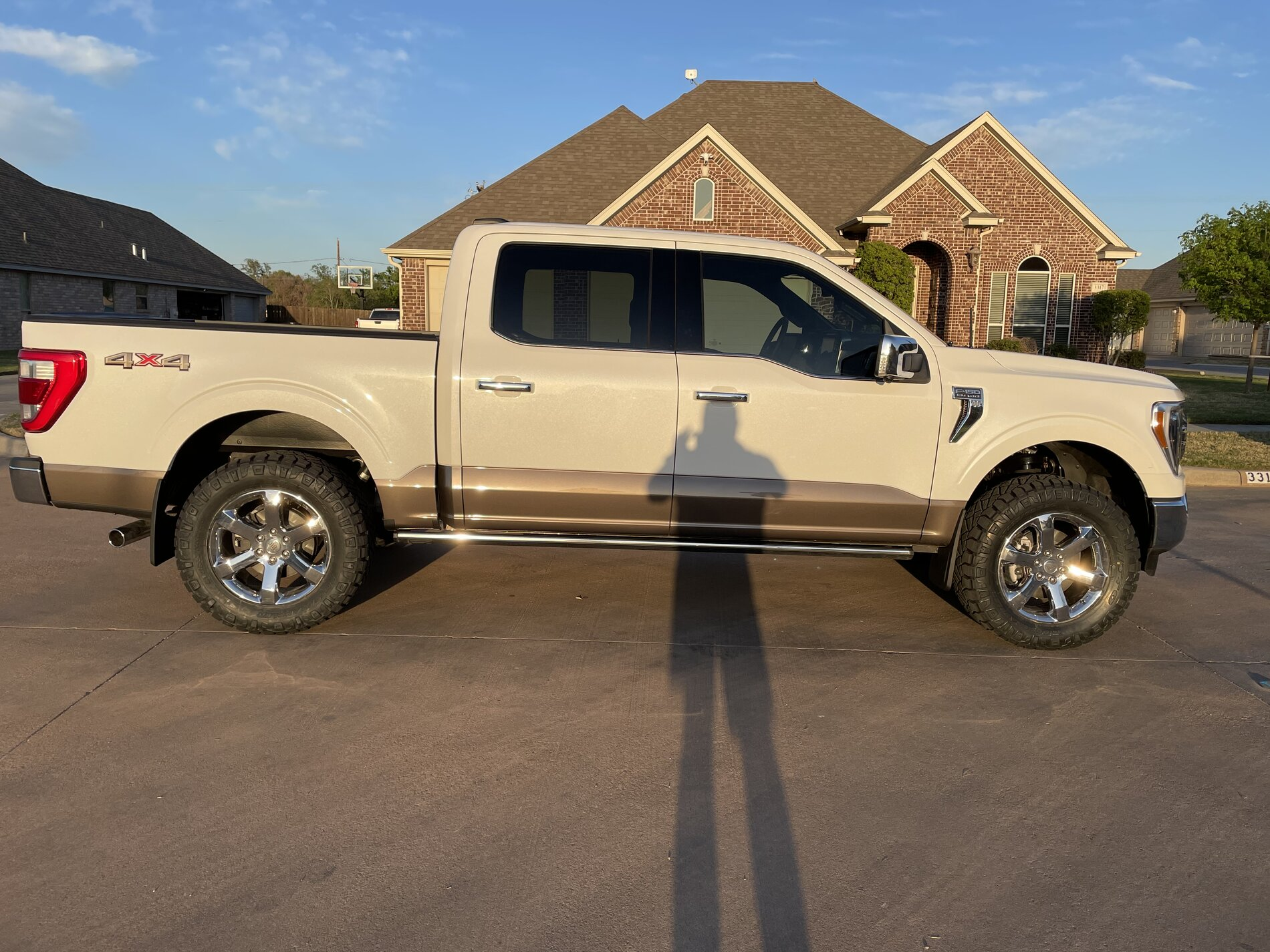 photo 1 Ford F-150 custom wheels   20x, ET , tire size 295/60 R20. x ET 