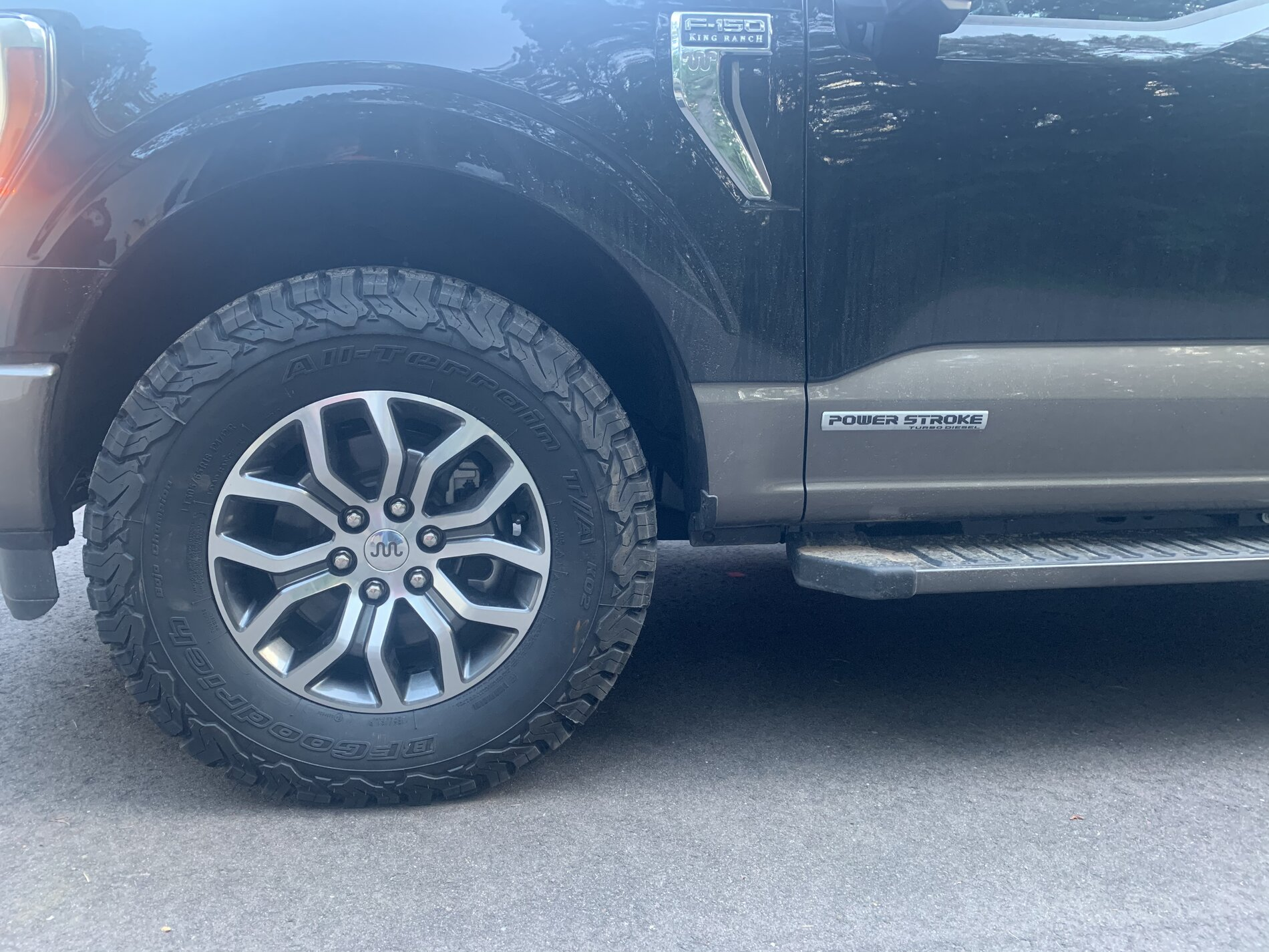 photo 2 Ford F-150 custom wheels   18x, ET , tire size 305/65 R18. x ET 