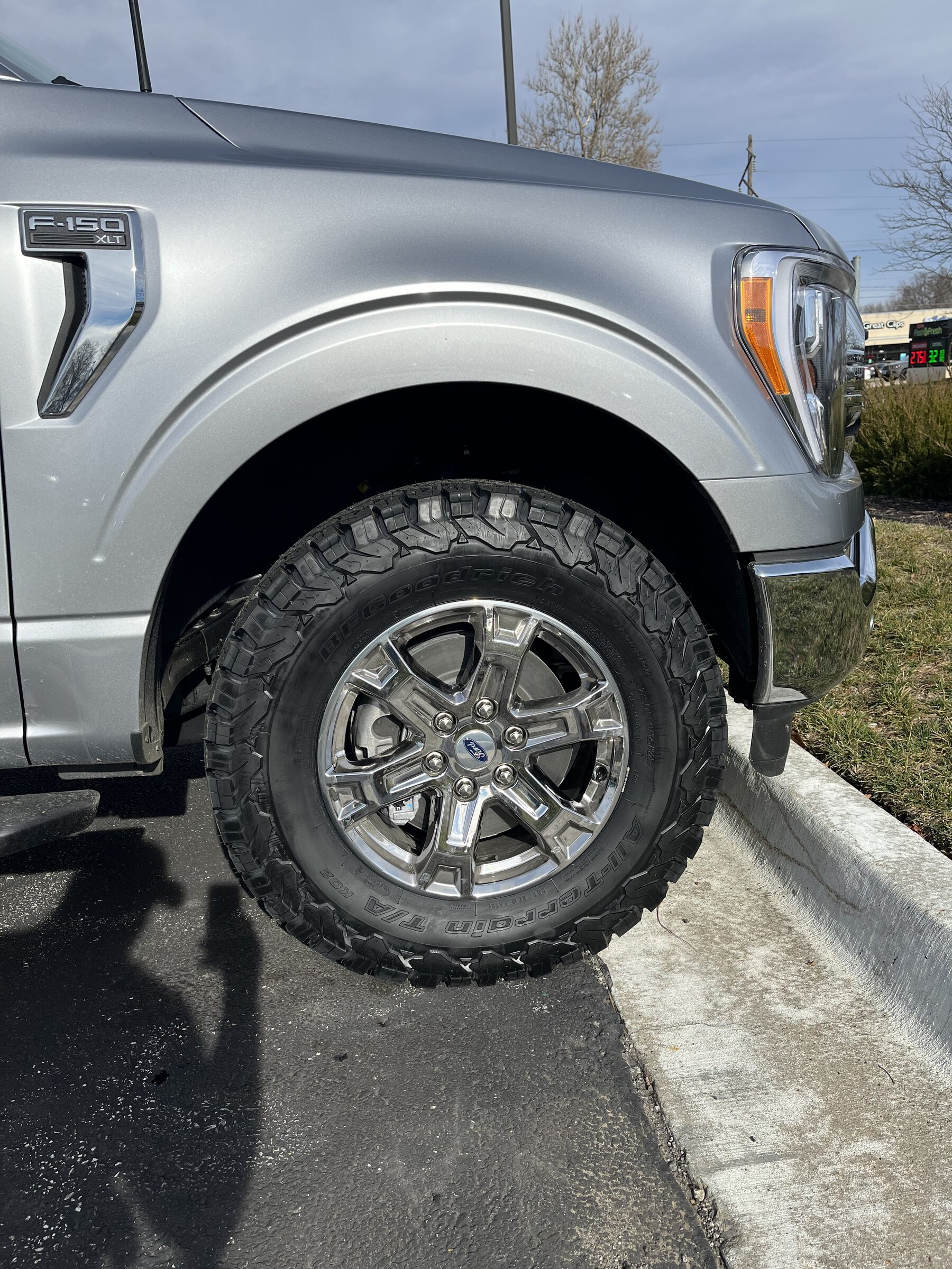 photo 1 Ford F-150 custom wheels   18x, ET , tire size 275/70 R18. x ET 