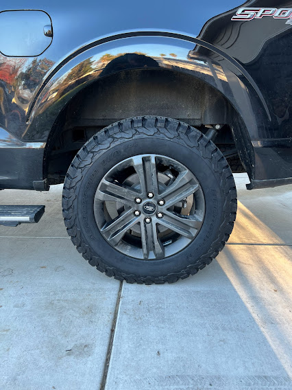 photo 3 Ford F-150 custom wheels  Powder Coat Dark Grey Takeoffs 20x, ET , tire size 285/65 R20. x ET 