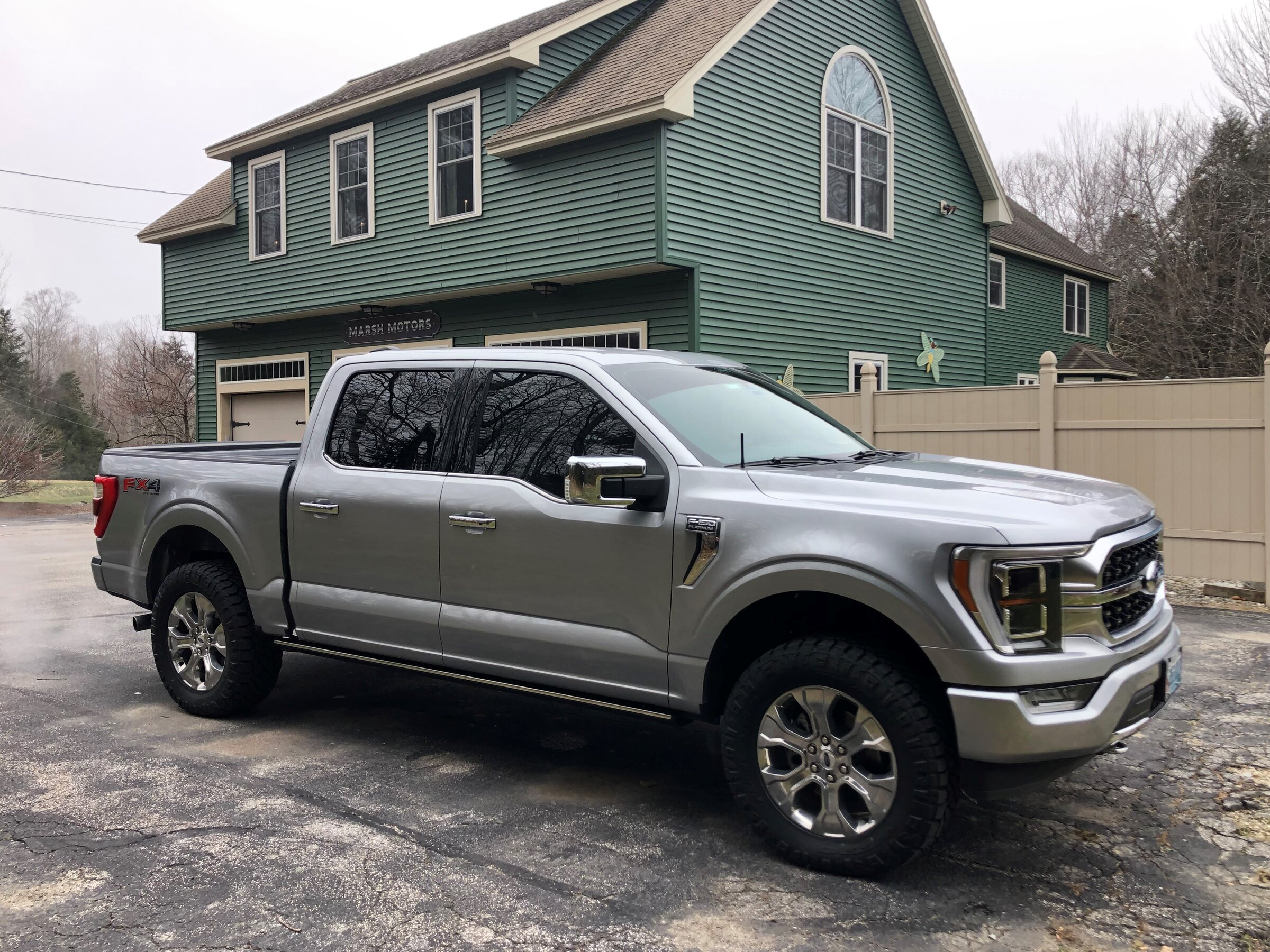 photo 3 Ford F-150 custom wheels   20x, ET , tire size 295/60 R20. x ET 