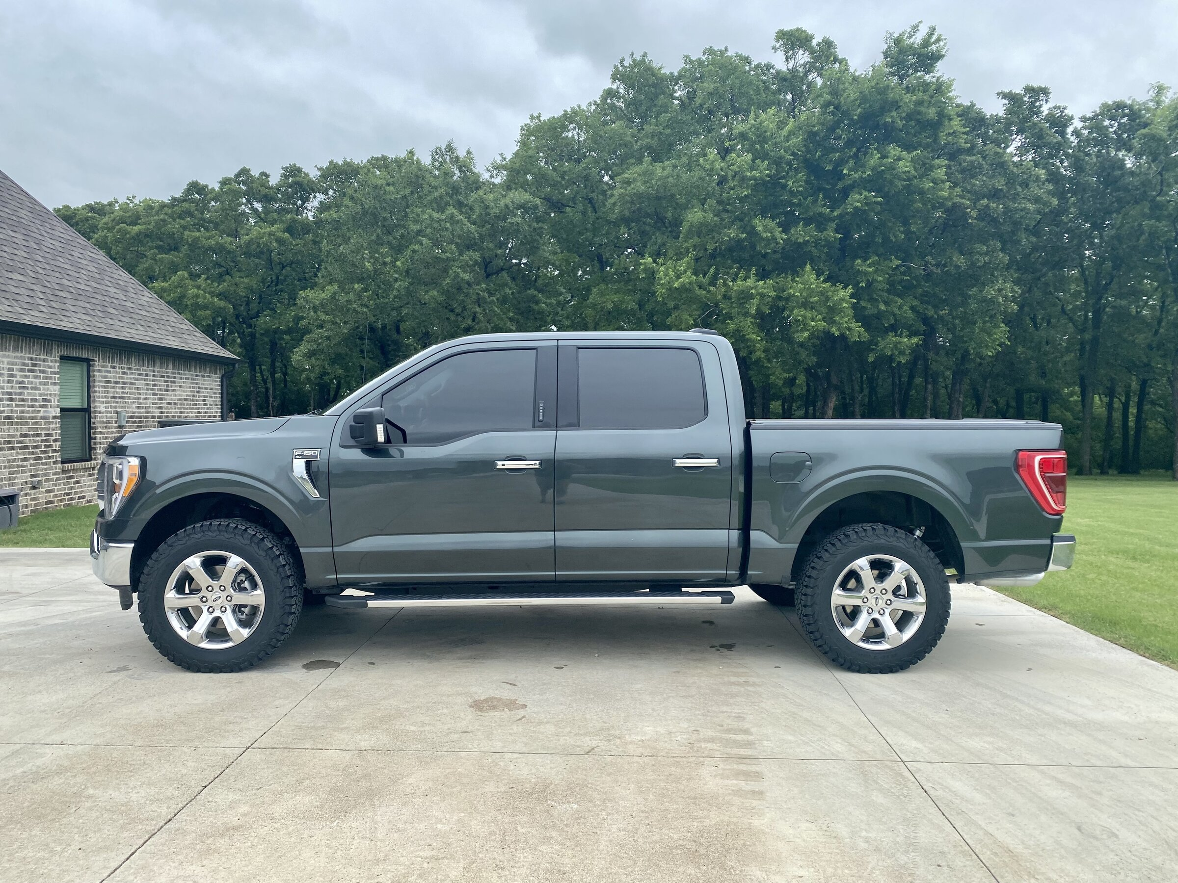 photo 1 Ford F-150 custom wheels   20x, ET , tire size 275/65 R20. x ET 