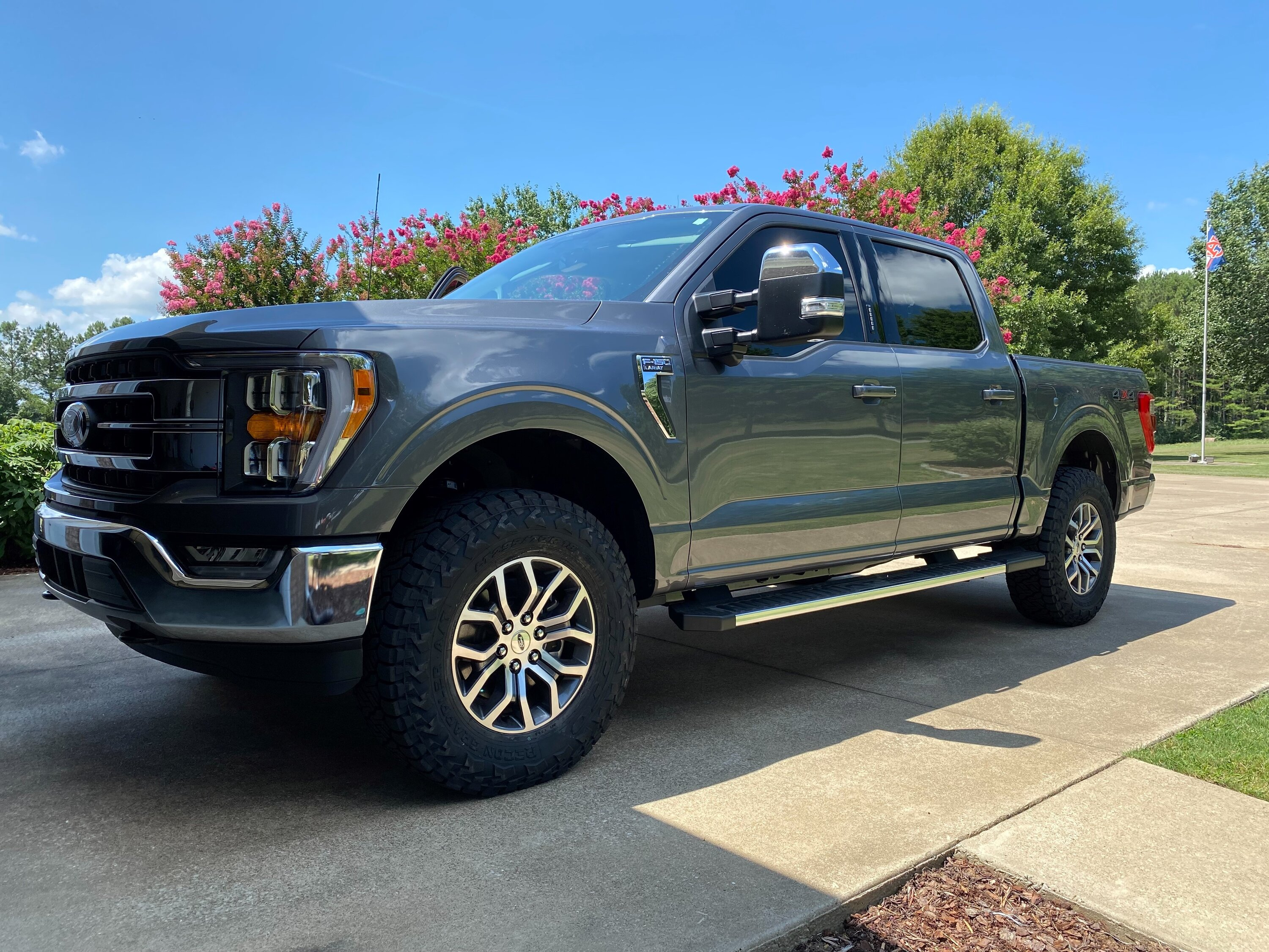 photo 1 Ford F-150 custom wheels   18x, ET , tire size 295/70 R18. x ET 