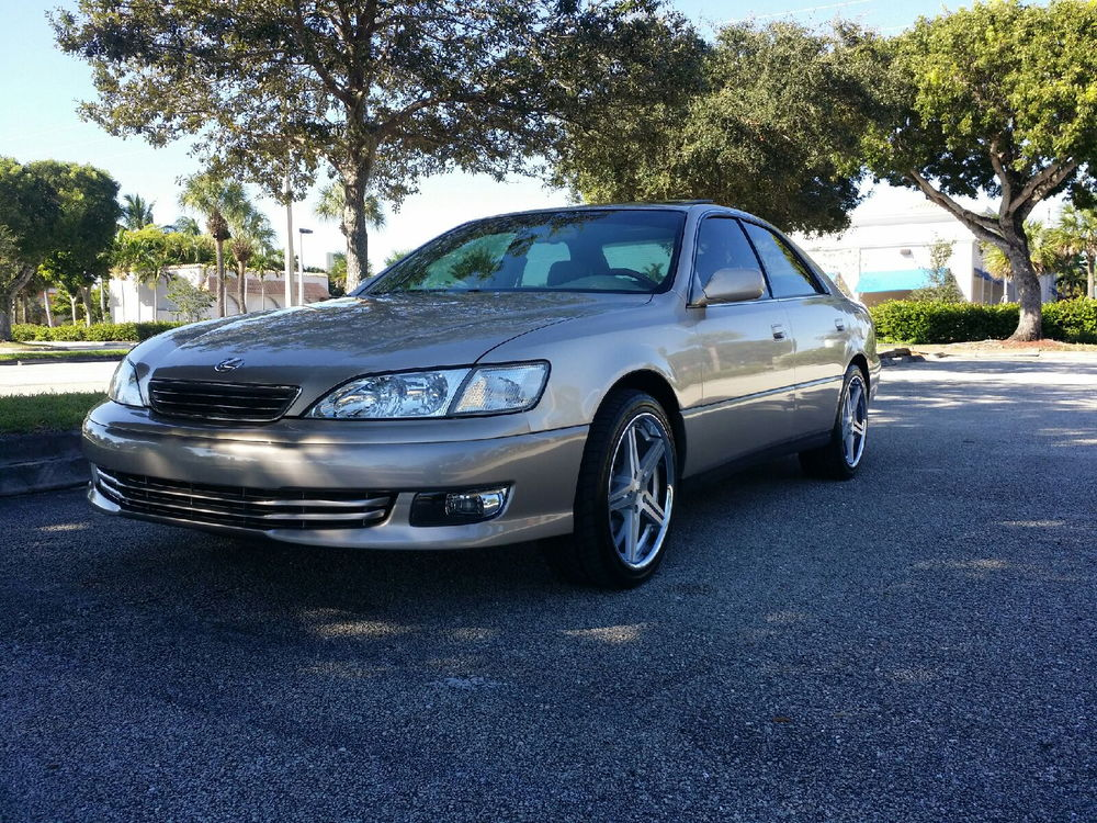 photo 1 Lexus ES 300 custom wheels   18x8.0, ET +35, tire size 235/40 R18. x ET 
