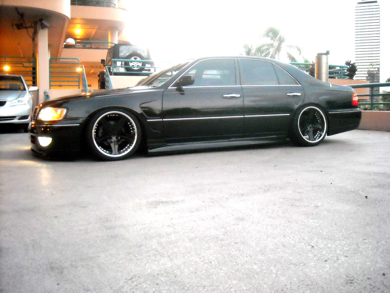 photo 3 Infiniti Q45 custom wheels Super Star Co LTD Leon Hardiritt Ordens 19x9.0, ET -10, tire size 235/35 R19. 19x10.0 ET-6 245/35 R19