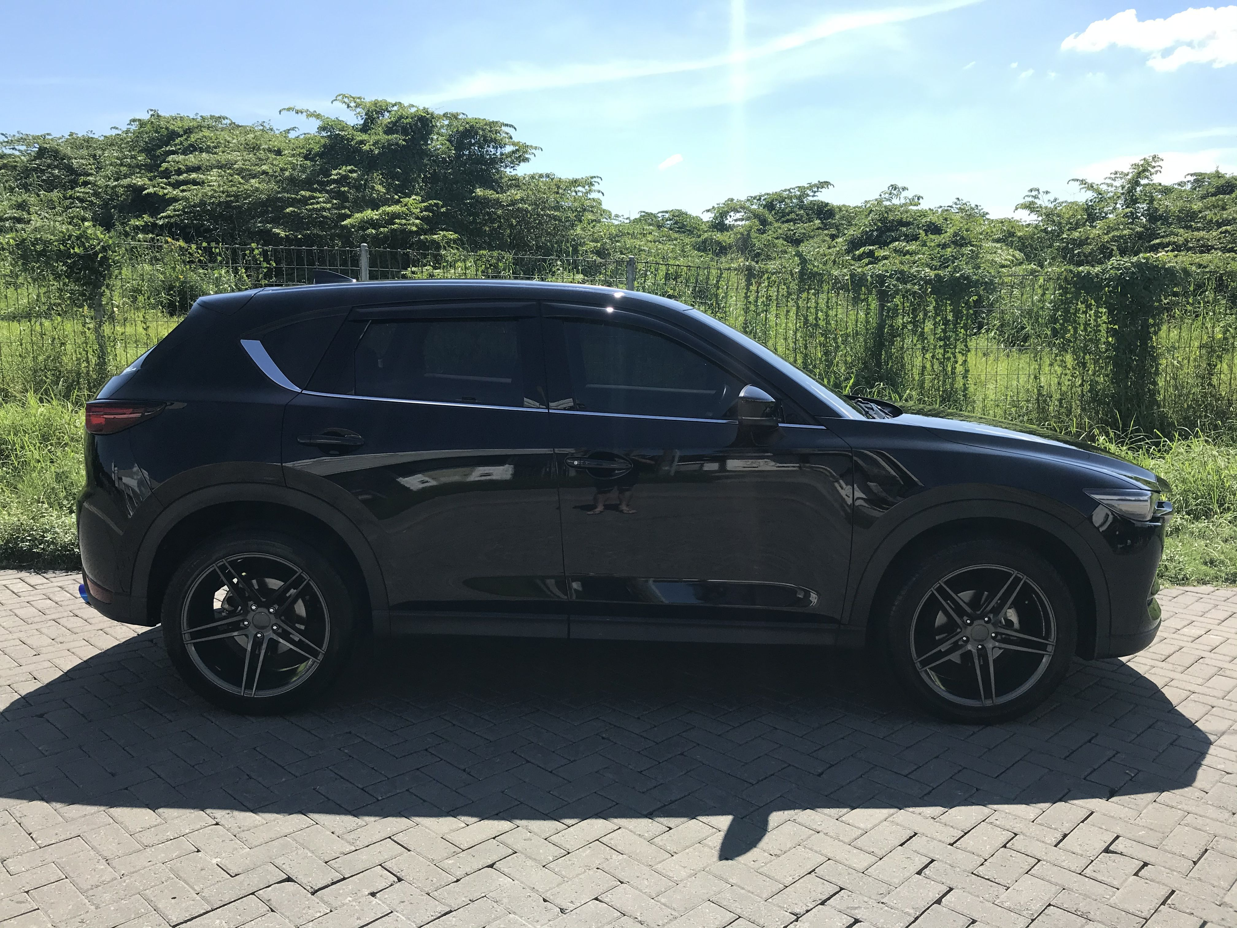 photo 2 Mazda CX-5 custom wheels   20x8.5, ET , tire size 255/45 R20. 20x9.5 ET 255/45 R20