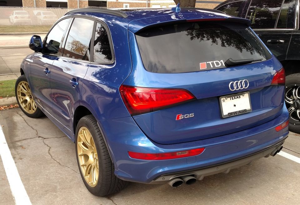photo 1 Audi SQ5 custom wheels 20x10.5, ET +25, tire size 295/40 R20. x ET