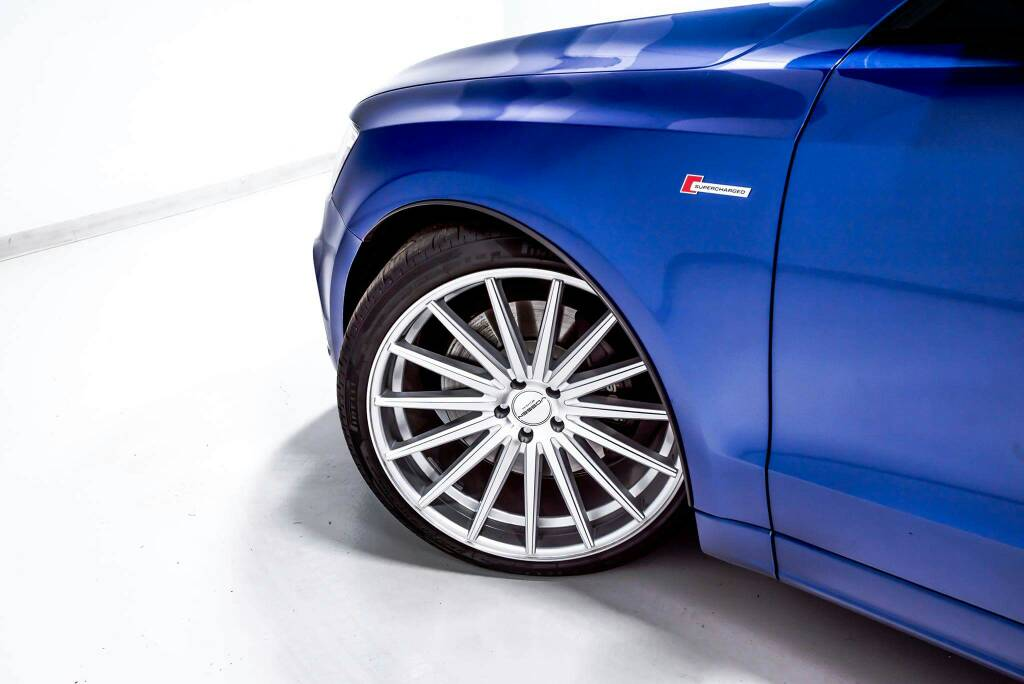 photo 2 Audi SQ5 custom wheels 22x10.5, ET +30, tire size X R22. x ET