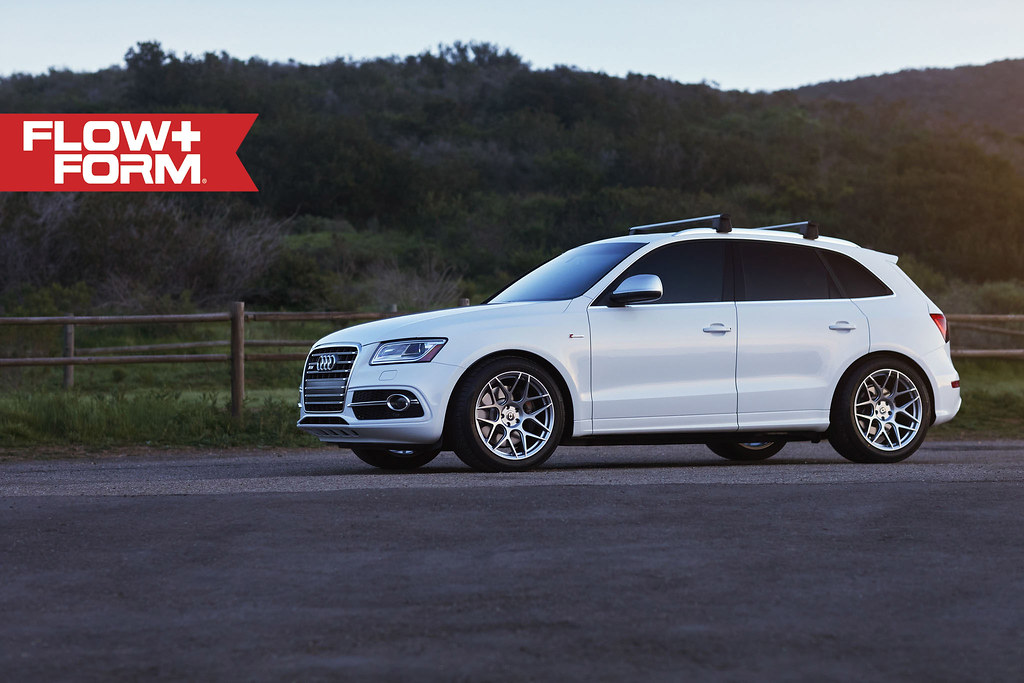 photo 2 Audi SQ5 custom wheels  Silver 20x10.5, ET +35, tire size 295/40 R20. x ET 