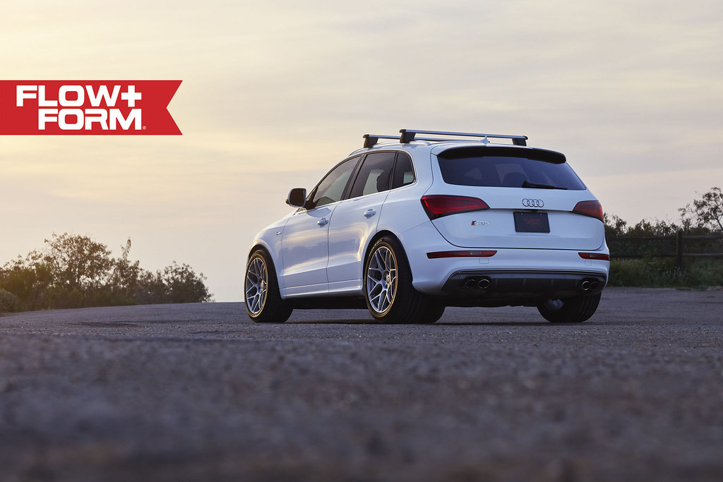 photo 4 Audi SQ5 custom wheels  Silver 20x10.5, ET +35, tire size 295/40 R20. x ET 