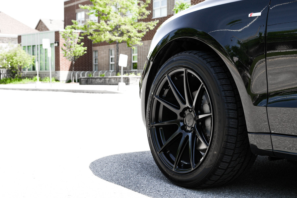 photo 4 Audi SQ5 custom wheels   20x10.0, ET +25, tire size 275/ R20. x ET 