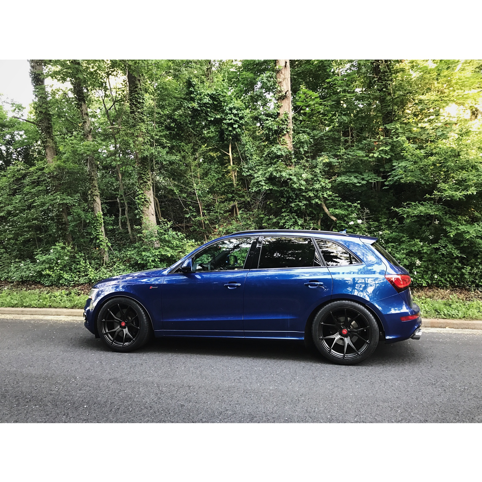 photo 3 Audi SQ5 custom wheels   21x10.5, ET +25, tire size 295/35 R21. 21x10.5 ET+15 