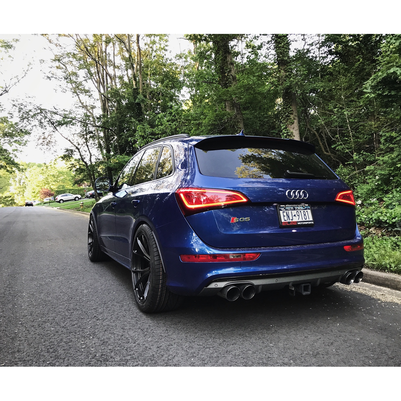 photo 4 Audi SQ5 custom wheels   21x10.5, ET +25, tire size 295/35 R21. 21x10.5 ET+15 