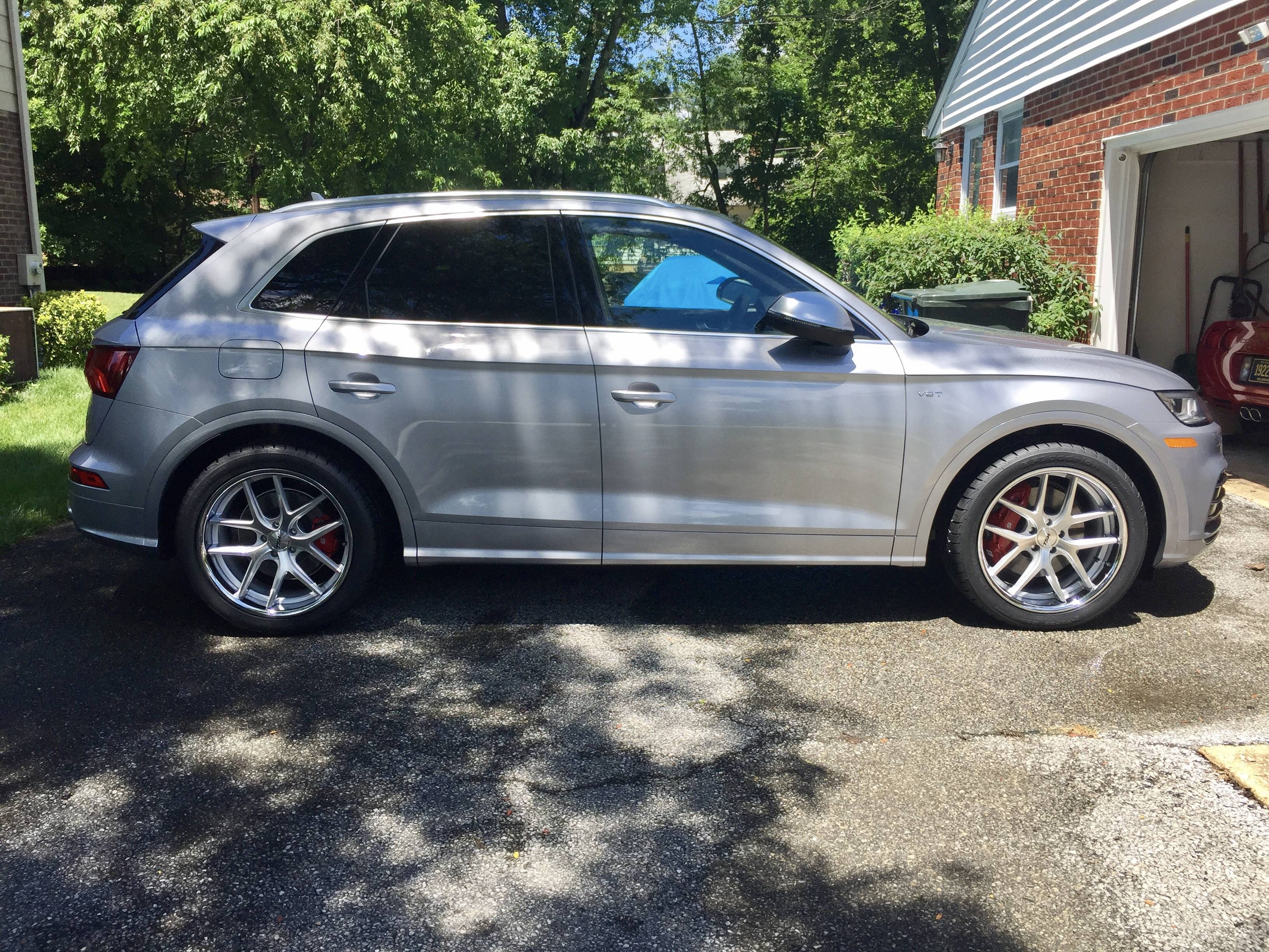 photo 1 Audi SQ5 custom wheels   20x9.0, ET +25, tire size 275/40 R20. x ET 